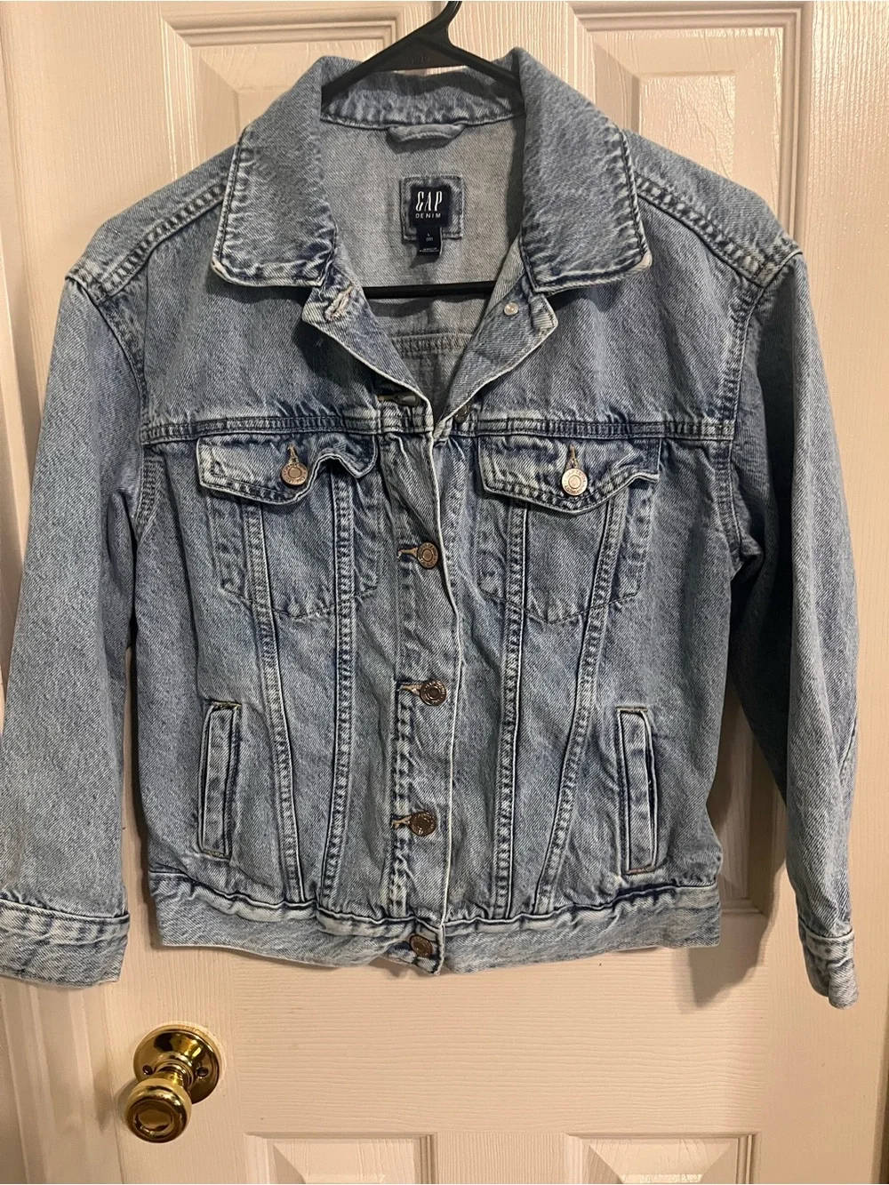 Girl’s GAP Light Wash Blue Denim Jacket Y2K/ 90’s/ 2000 GAP Kids Size 10 (L)